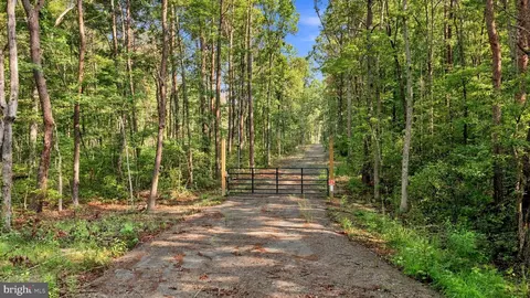 13009 Orange Plank Rd, Locust Grove, VA 22508
