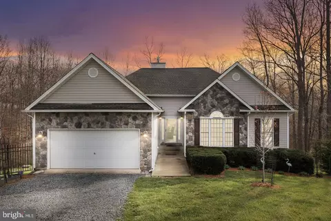 15501 Wynd Ct, Mineral, VA 23117