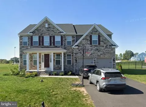 10052 Premier St, Fredericksburg, VA 22408