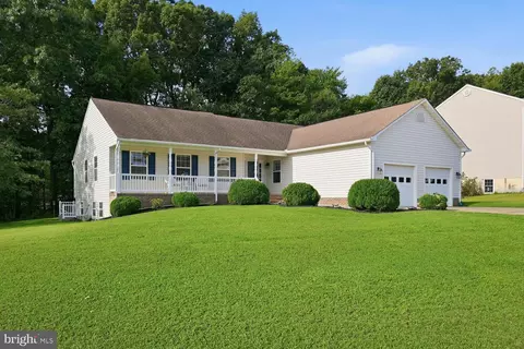 5504 Glen Eagles Ct, Fredericksburg, VA 22407