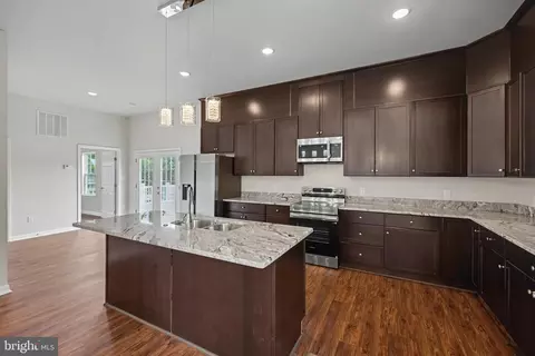 2426 Salem Church Rd, Fredericksburg, VA 22407