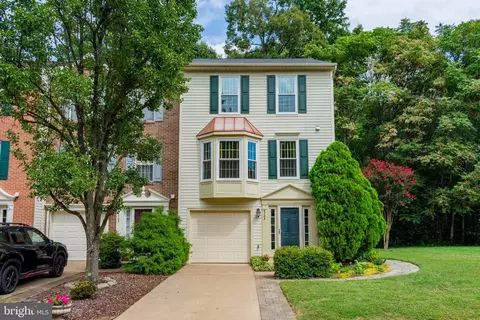 4703 Turnberry Dr, Fredericksburg, VA 22408