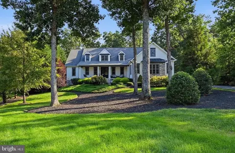 10811 Pinnacle Dr, Spotsylvania, VA 22551