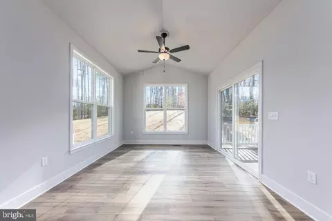 Entry Way - 9775 Fairview Rd, Partlow, VA 22534 photo 8 of 23