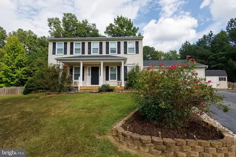 4400 Caven Ct N, Fredericksburg, VA 22408