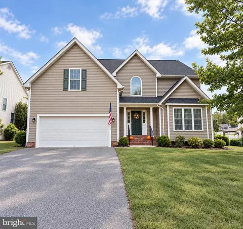 10707 Tricia Pl, Fredericksburg, VA 22408