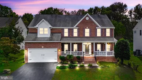 10706 Tricia Pl, Fredericksburg, VA 22408