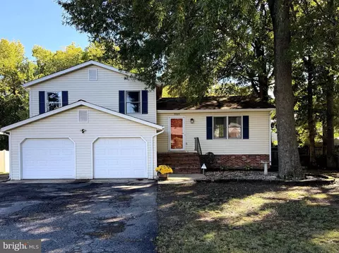 3909 Glazebrook Dr, Fredericksburg, VA 22407