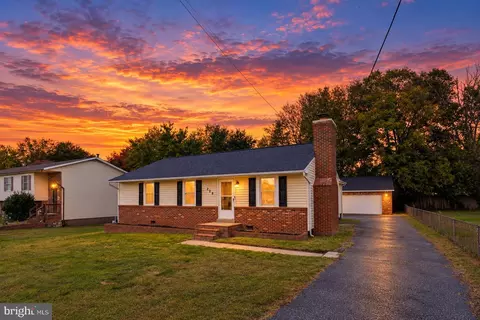 228 Church St, Fredericksburg, VA 22408