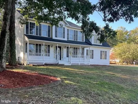 11507 Duchess Dr, Fredericksburg, VA 22408
