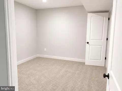 Bedroom - 9775 Fairview Rd, Partlow, VA 22534 photo 2 of 2