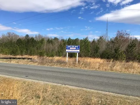 Mallard Road, Thornburg, VA 22565