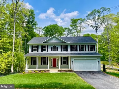 302 Tacketts Mill Rd, Stafford, VA 22556