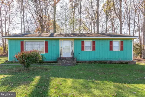 258 Belle Plains Rd, Fredericksburg, VA 22405