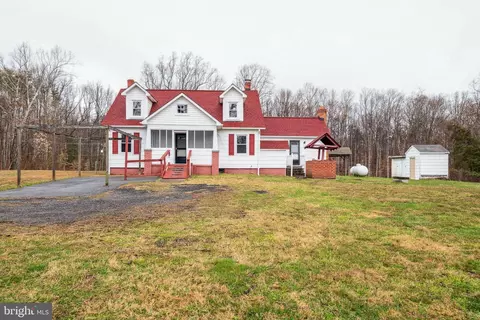 46 Rice Rd, Fredericksburg, VA 22405