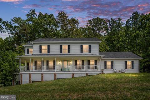 16 Hulvey Dr, Stafford, VA 22556