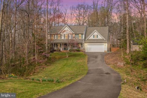 74 Beagle Rd, Fredericksburg, VA 22405
