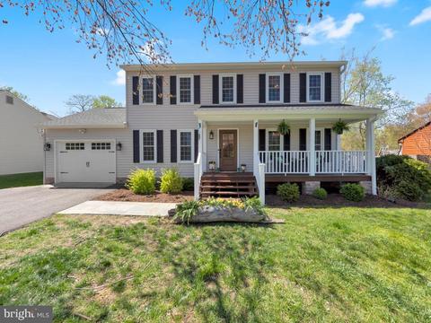 1110 Potomac Dr, Stafford, VA 22554