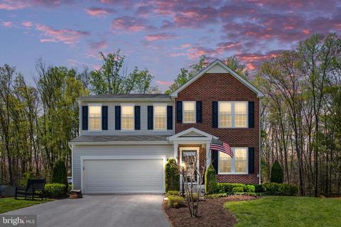 129 Royal Crescent Way, Fredericksburg, VA 22406