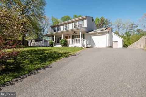 9 Hickory Ridge Dr, Fredericksburg, VA 22405