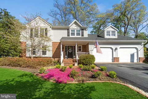 11 Lawrence Ln, Fredericksburg, VA 22405