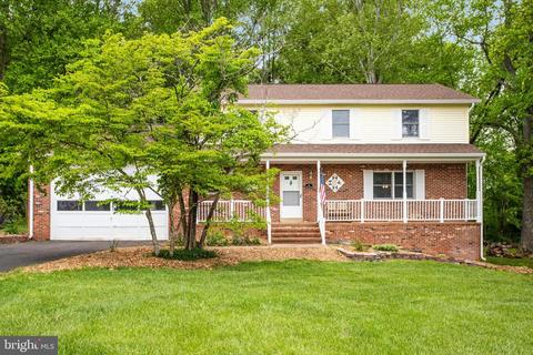 1 Rosepetal St, Stafford, VA 22556