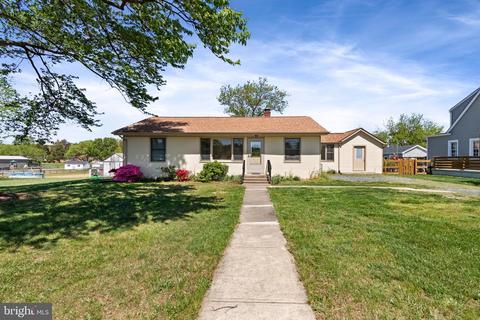 293 Deacon Rd, Fredericksburg, VA 22405