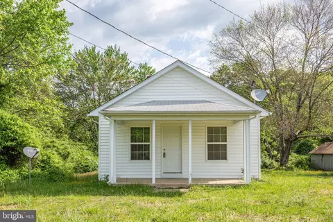1360 Warrenton Rd, Fredericksburg, VA 22406
