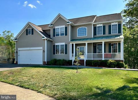 123 Walnut Farms Pkwy, Fredericksburg, VA 22405