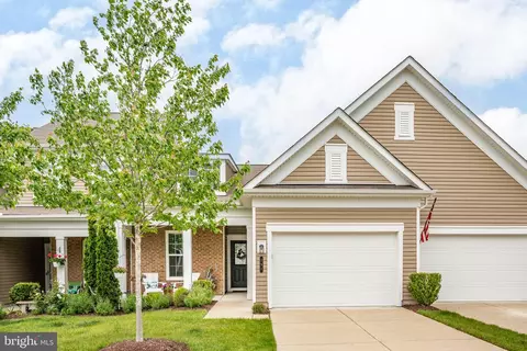191 Long Point Dr, Fredericksburg, VA 22406
