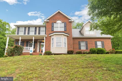 9 Oleander Dr, Stafford, VA 22554
