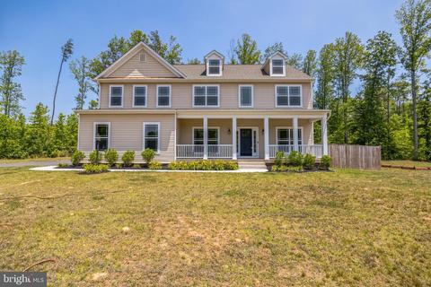 300 Still Water Ln, Fredericksburg, VA 22406