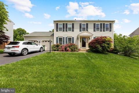 6 Devonshire Ln, Stafford, VA 22554