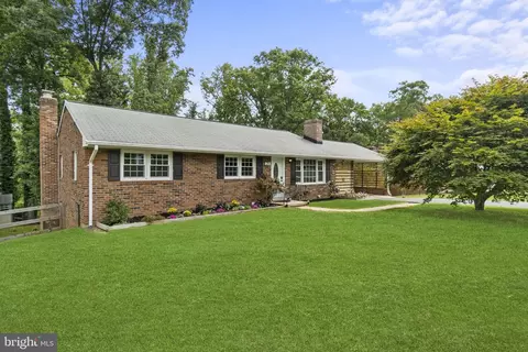 21 Sylvan Ct, Fredericksburg, VA 22405