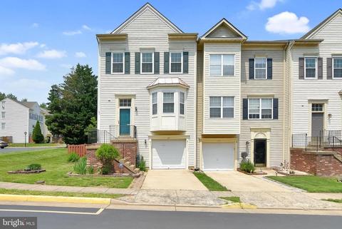 201 Park Cove Dr, Stafford, VA 22554