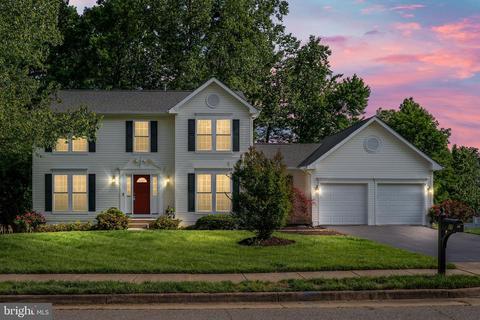 25 Montgomery Dr, Stafford, VA 22556