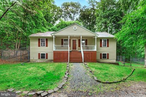 68 Dent Rd, Stafford, VA 22554