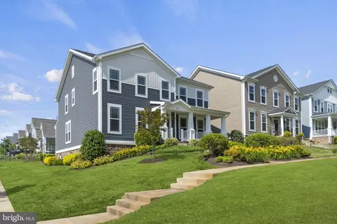 466 Embrey Mill Rd, Stafford, VA 22554