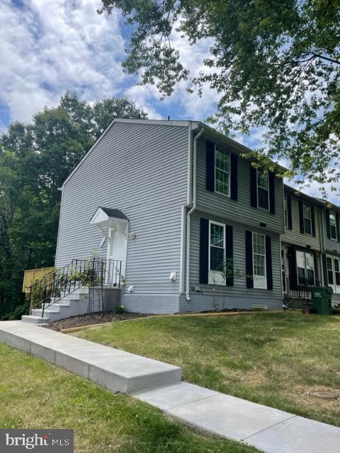 101 Carnaby St #1, Stafford, VA 22554