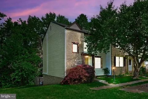801 Wind Ridge Dr, Stafford, VA 22554