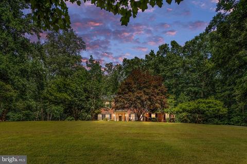 190 Harwill Dr, Stafford, VA 22556
