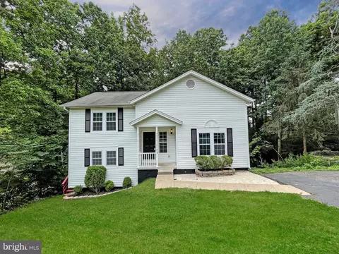 62 Willow Branch Pl, Fredericksburg, VA 22405