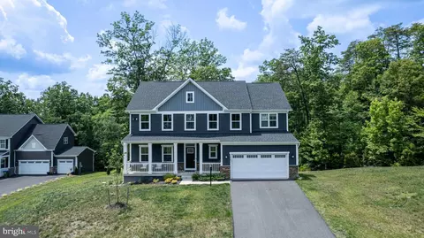 214 Southern View Dr, Fredericksburg, VA 22405