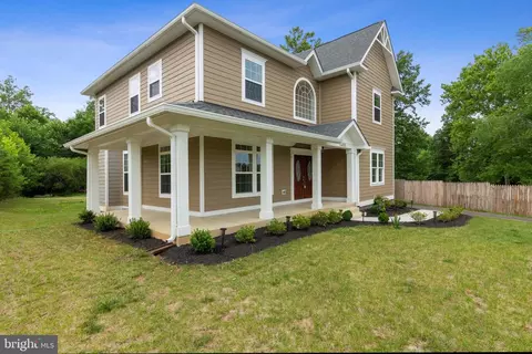 1405 Garrisonville Rd, Stafford, VA 22556