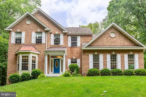 100 Lakebreeze Way, Fredericksburg, VA 22406