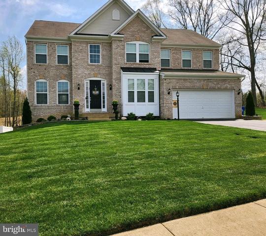 25 Berea Knolls Dr, Fredericksburg, VA 22406