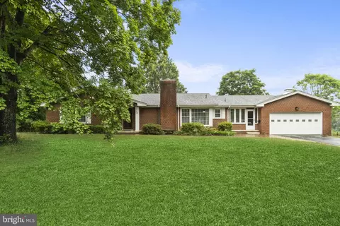 49 Rocky Run Rd, Fredericksburg, VA 22406