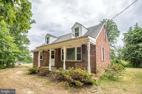 42 Harrell Rd, Fredericksburg, VA 22405
