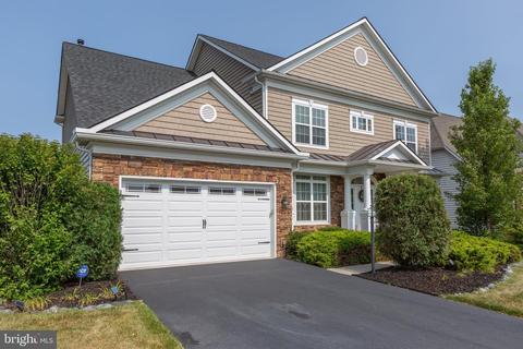 9 Bradbury Way, Stafford, VA 22554