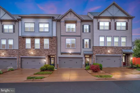 12 Ballister Pl, Stafford, VA 22554